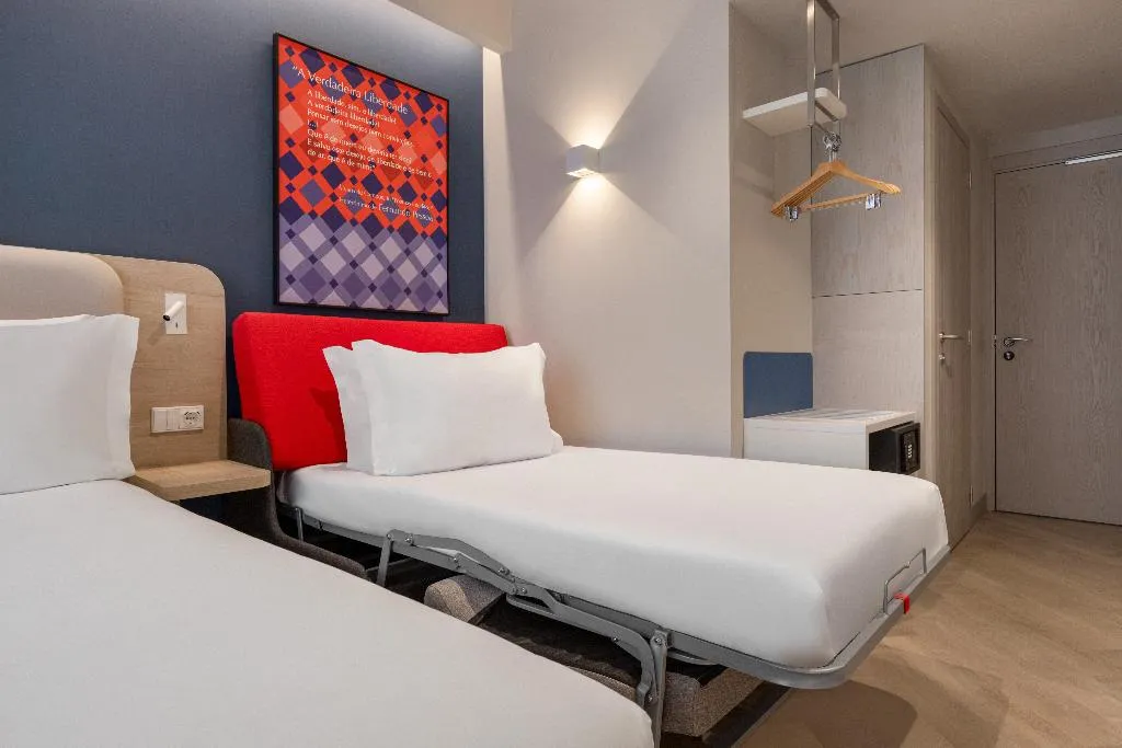 TWIN STANDARD Room, Holiday Inn Express Porto Boavista, Porto