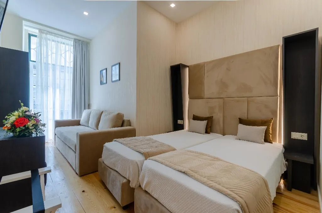 DOUBLE SUPERIOR Room, Hotel Duas Nacoes, Lisbon