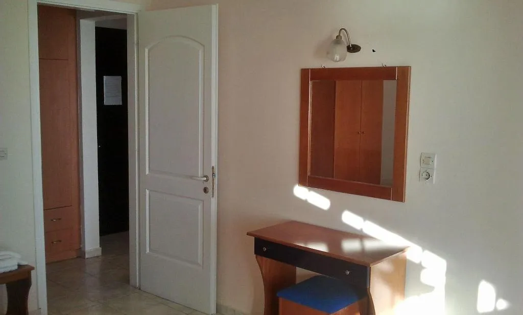 Room, Lido Sofia Apartments, Corfu