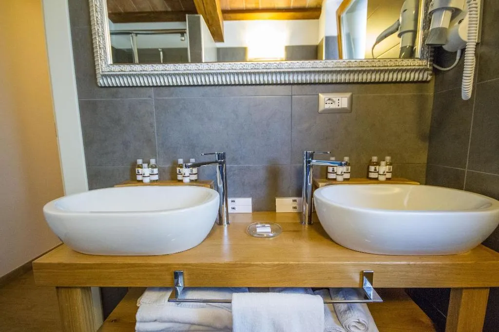 Room, Tenuta Borgo Santa Cecilia, Umbria