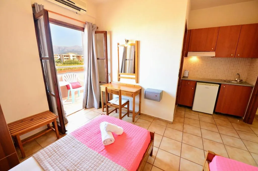 Room, Vergas Beach, Crete