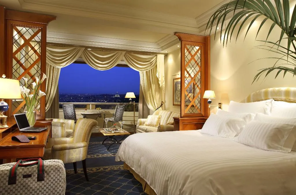 SINGLE DELUXE Room, Rome Cavalieri, A Waldorf Astoria Hotel, Rome