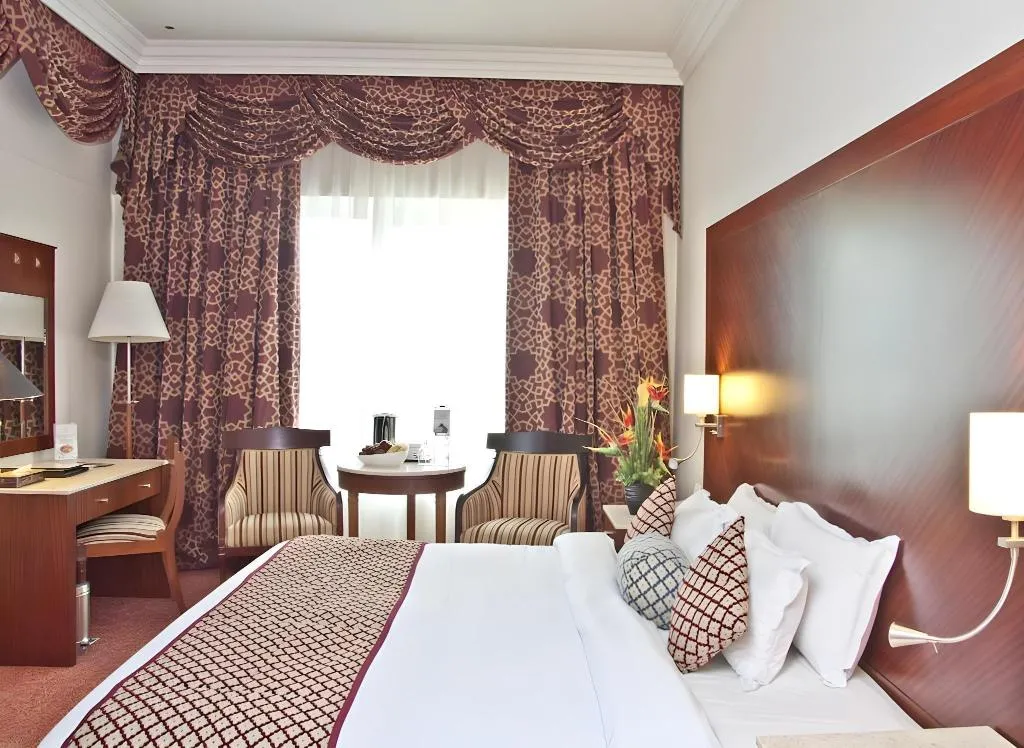 Room, Regent Palace, Dubai