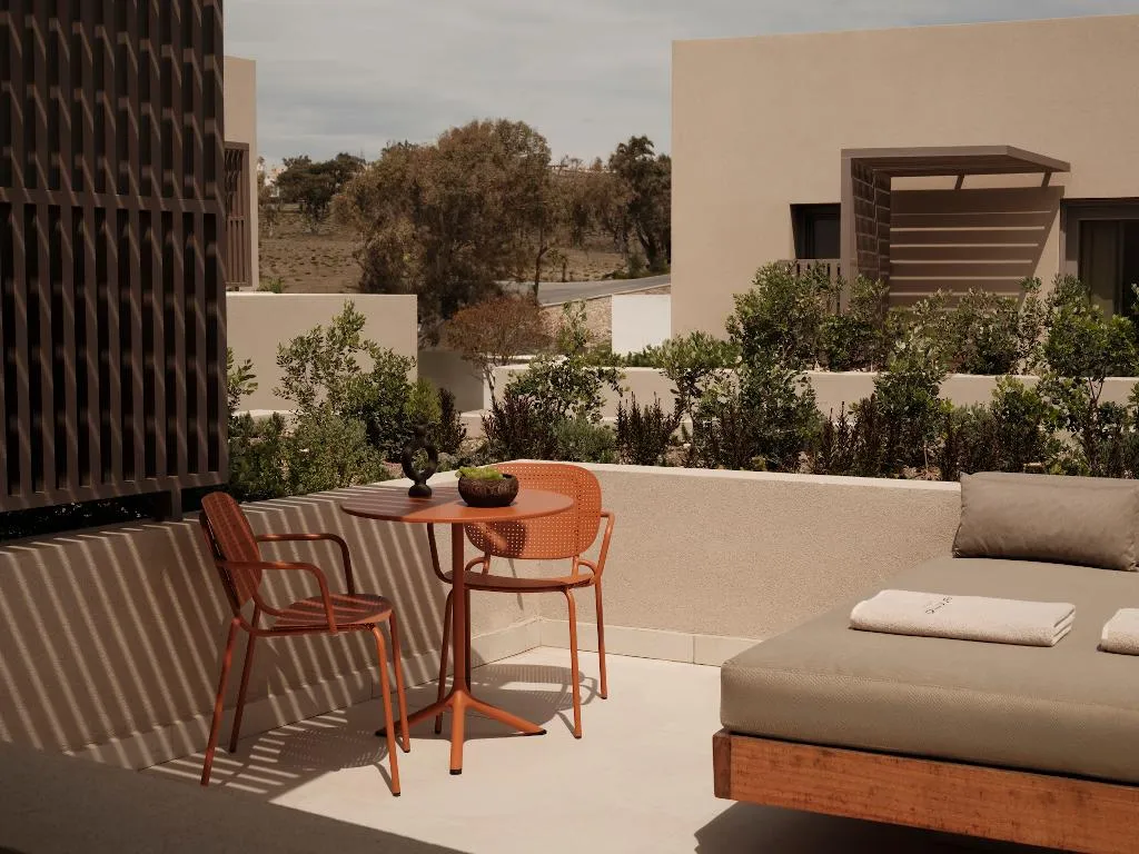 TRIPLE ONE BEDROOM Room, Enarma Suites & Spa Wellness Retreat, Santorini