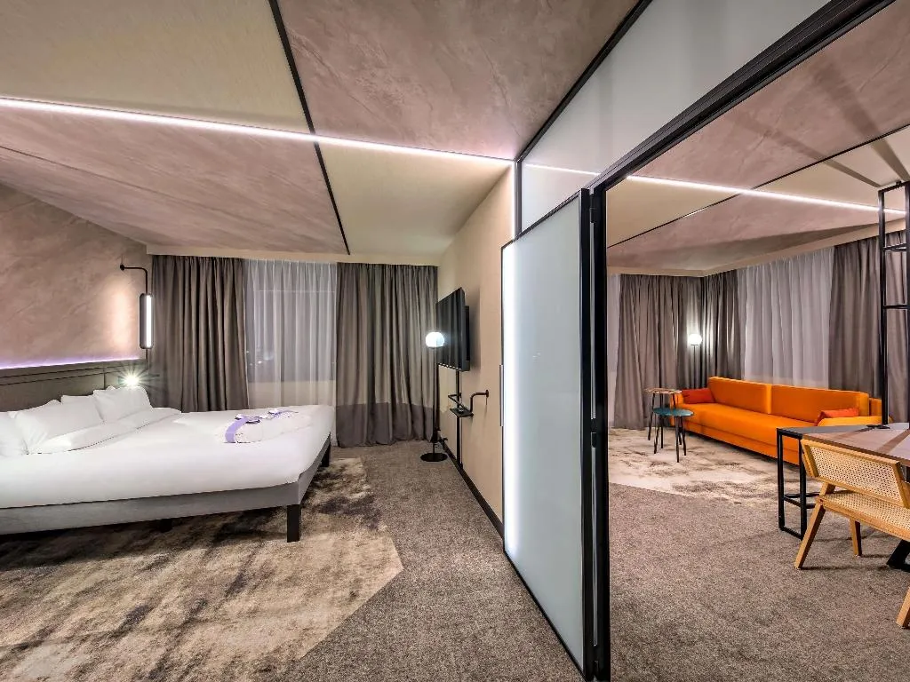 SUITE STANDARD Room, Novotel Krakow Centrum, Krakow