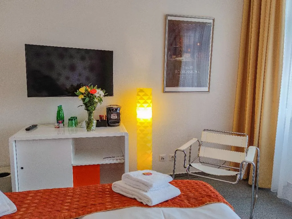 DOUBLE ONE BED Room, LH Vintage Design Hotel Sax, Prague