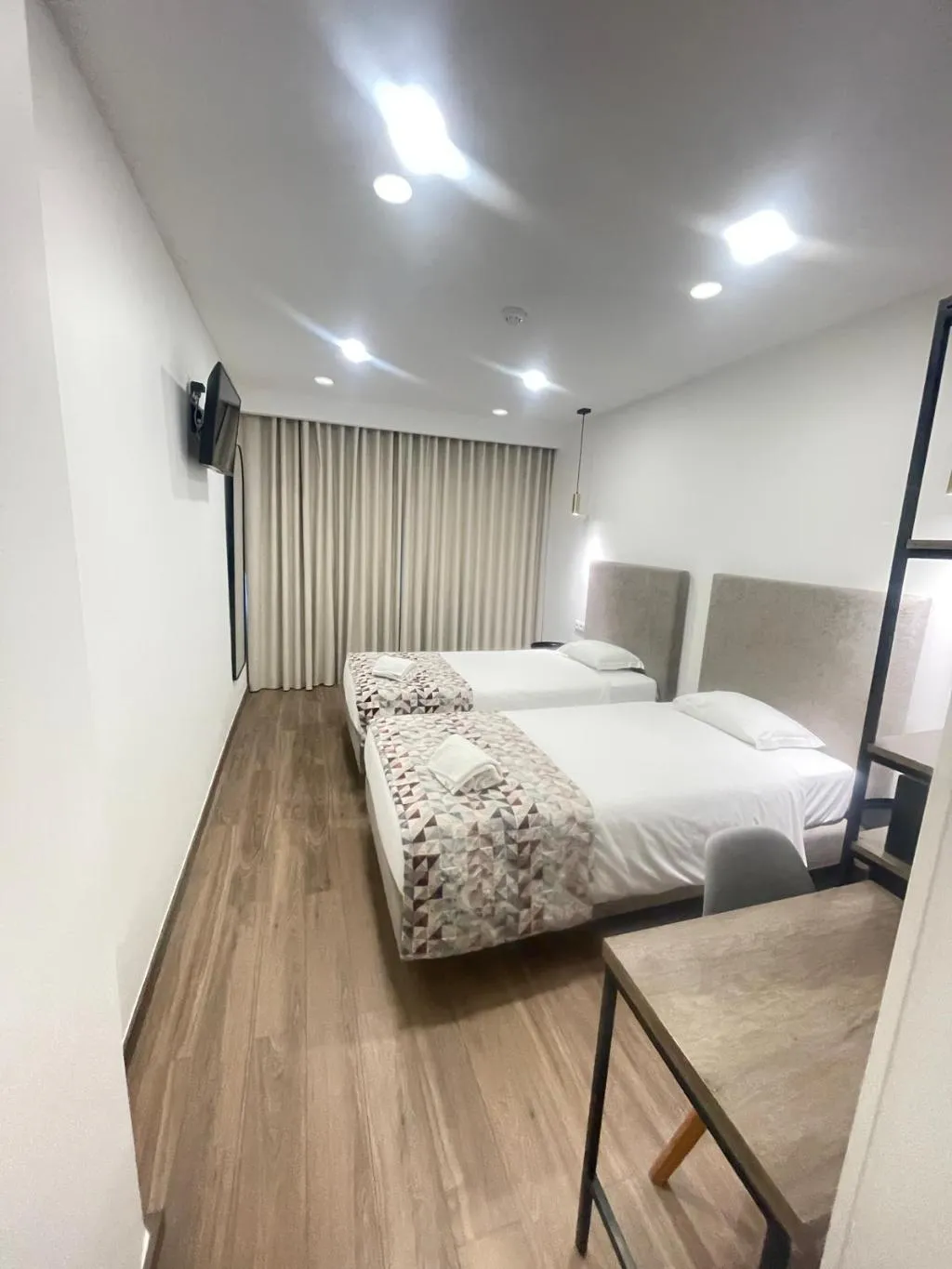 TWIN STANDARD Room, Flamingo, Lisbon
