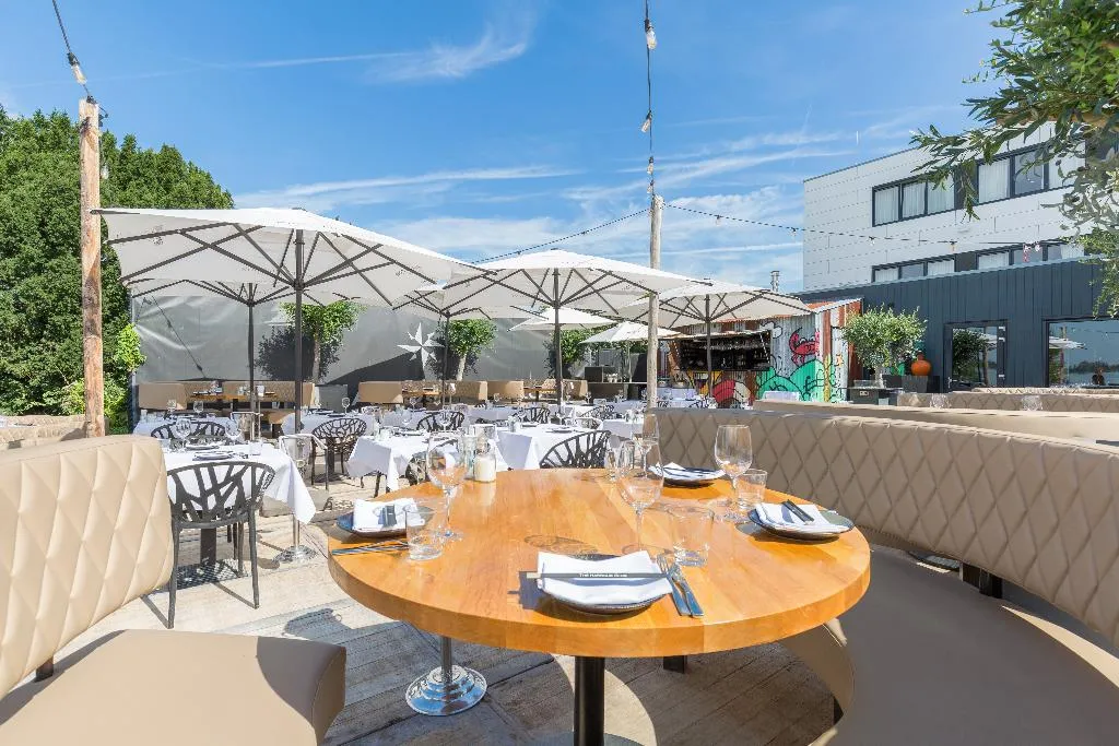 Terrace, Leonardo Hotel Vinkeveen Amsterdam, Amsterdam