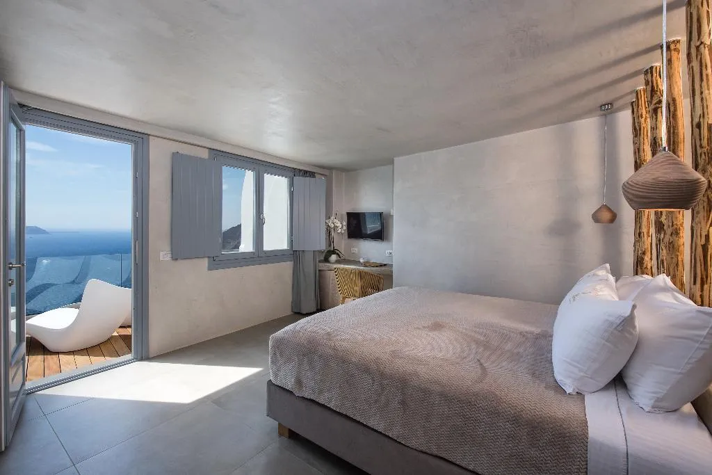 JUNIOR SUITE SEA VIEW Room, Athina Luxury Suites, Santorini