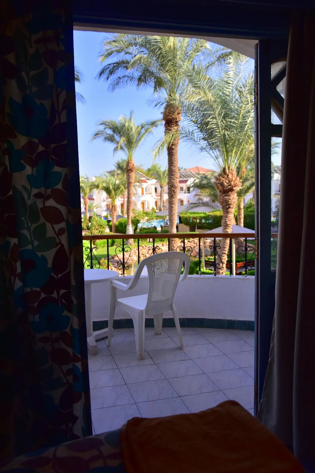 FAMILY ROOM CAPACITY 3 Room, Dive Inn Resort, Red Sea Riviera