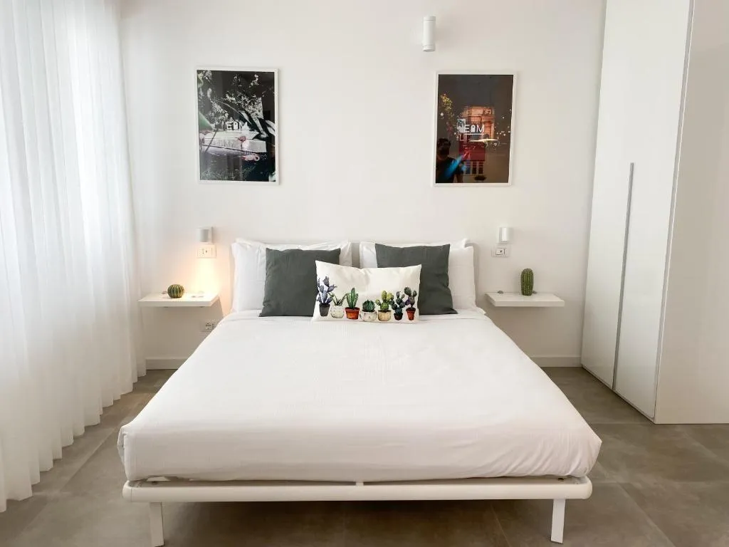 APARTMENT ONE BEDROOM Room, Easy Apartment Navigli, Milan
