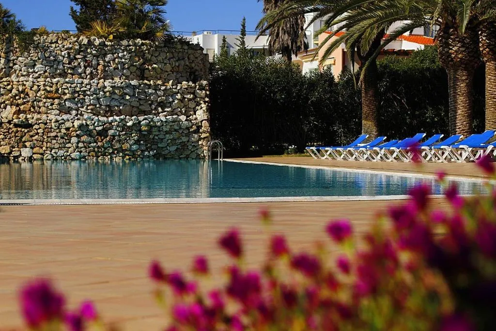 Sports and Entertainment, Vila Palmeira, Algarve