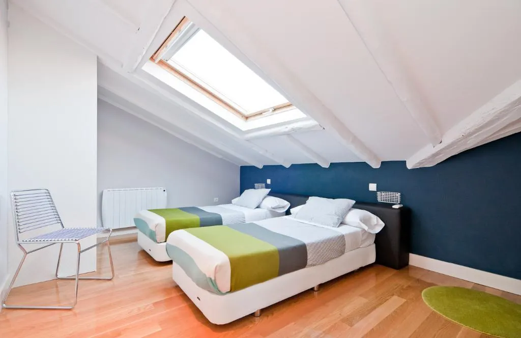 APARTMENT DUPLEX Room, Smartr Madrid Atocha, Madrid