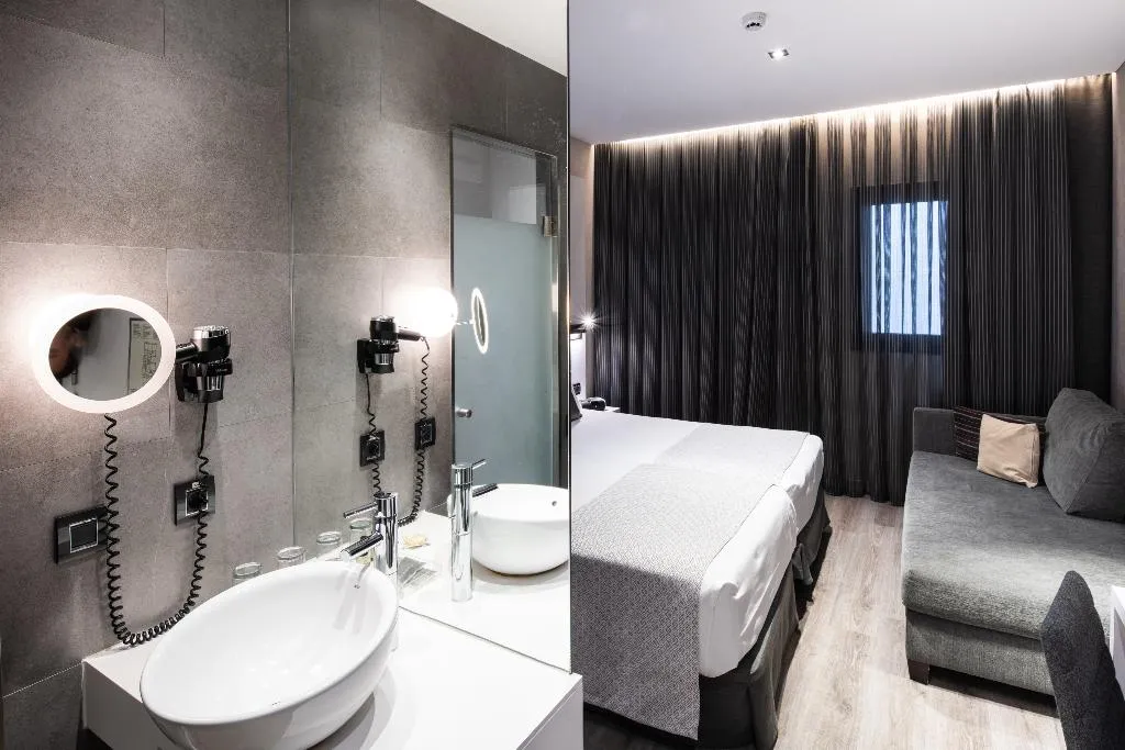 DOUBLE SINGLE USE STANDARD Room, Catalonia Gran Via BCN, Barcelona
