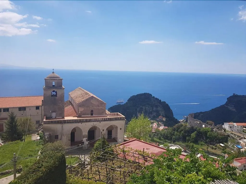 Terrace, Casa Falcone B&B, Naples