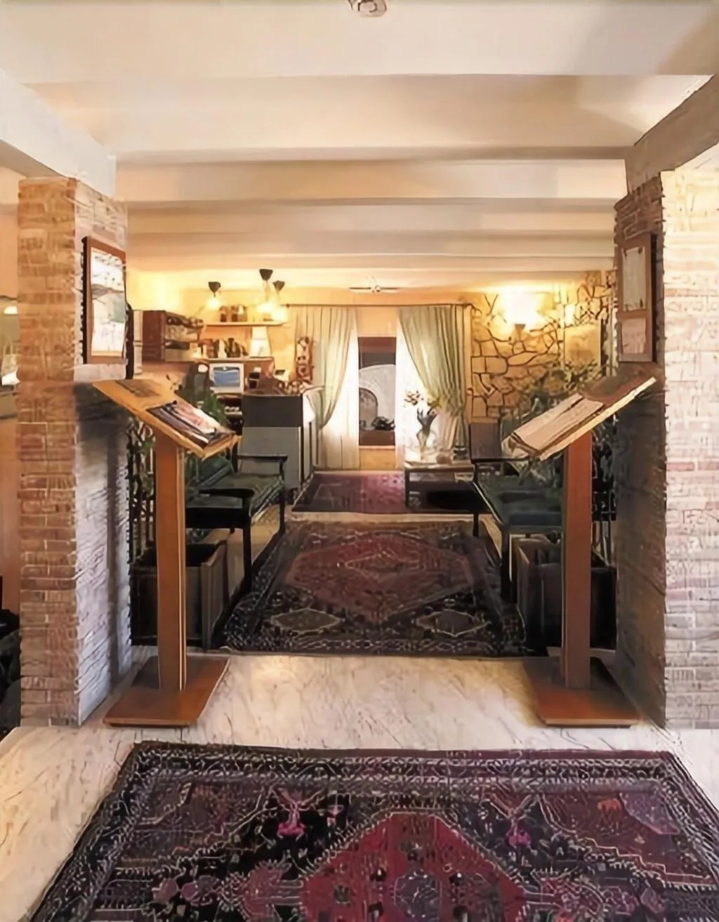 Lobby, Domus Mariae Benessere, Catania
