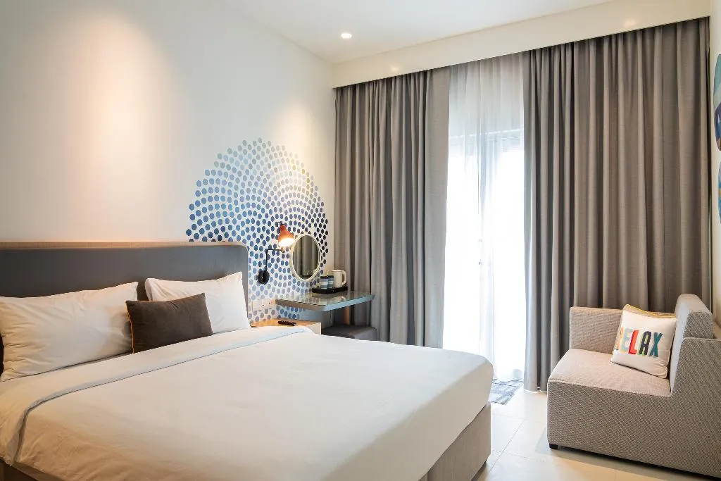 Double or Twin STANDARD Room, Rove La Mer Beach, Jumeirah, Dubai