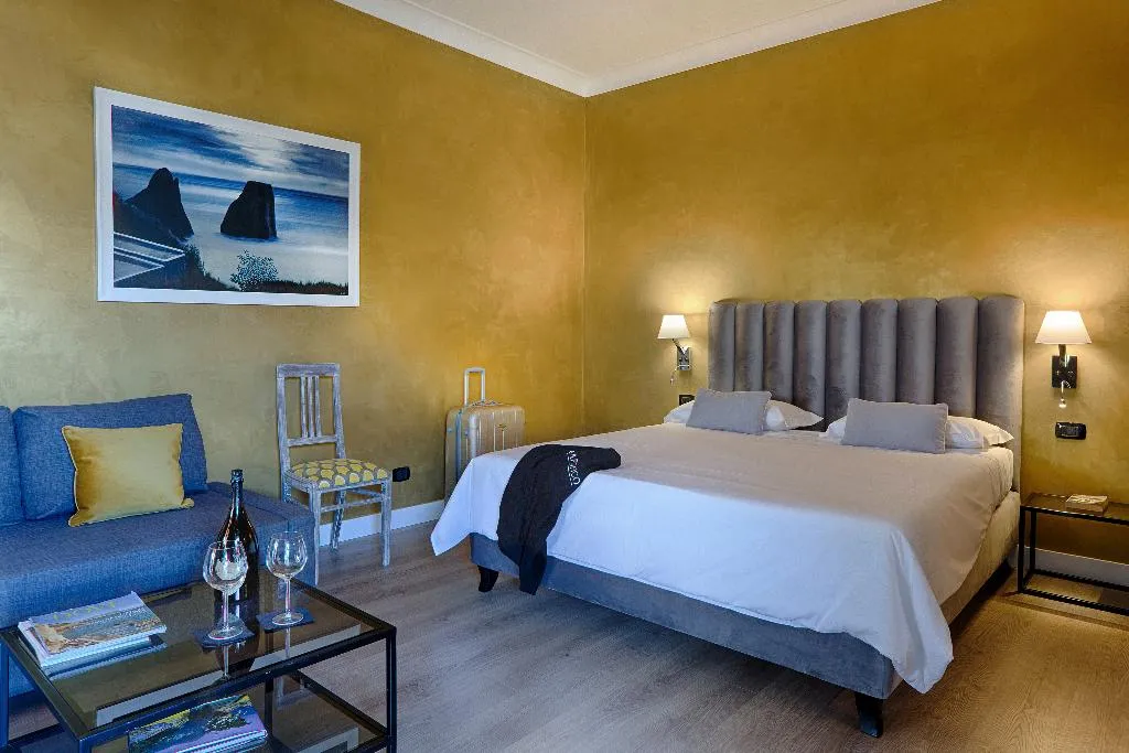 QUADRUPLE DELUXE Room, Casa Pacifico Pompei, Naples
