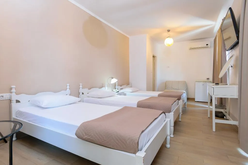 TRIPLE SUPERIOR Room, Archontiki, Crete