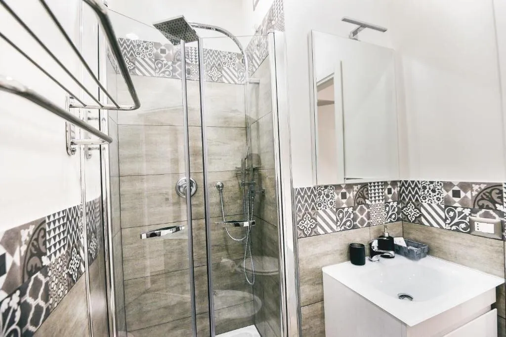 Room, Angolo Di Roma, Naples