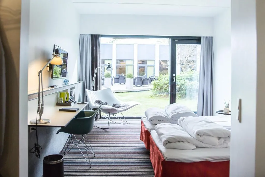TWIN SUPERIOR Room, Comwell Roskilde, Copenhagen