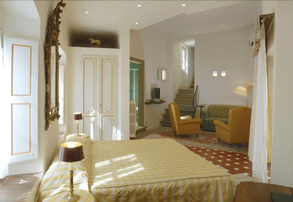 Room, Villa Le Piazzole, Florence