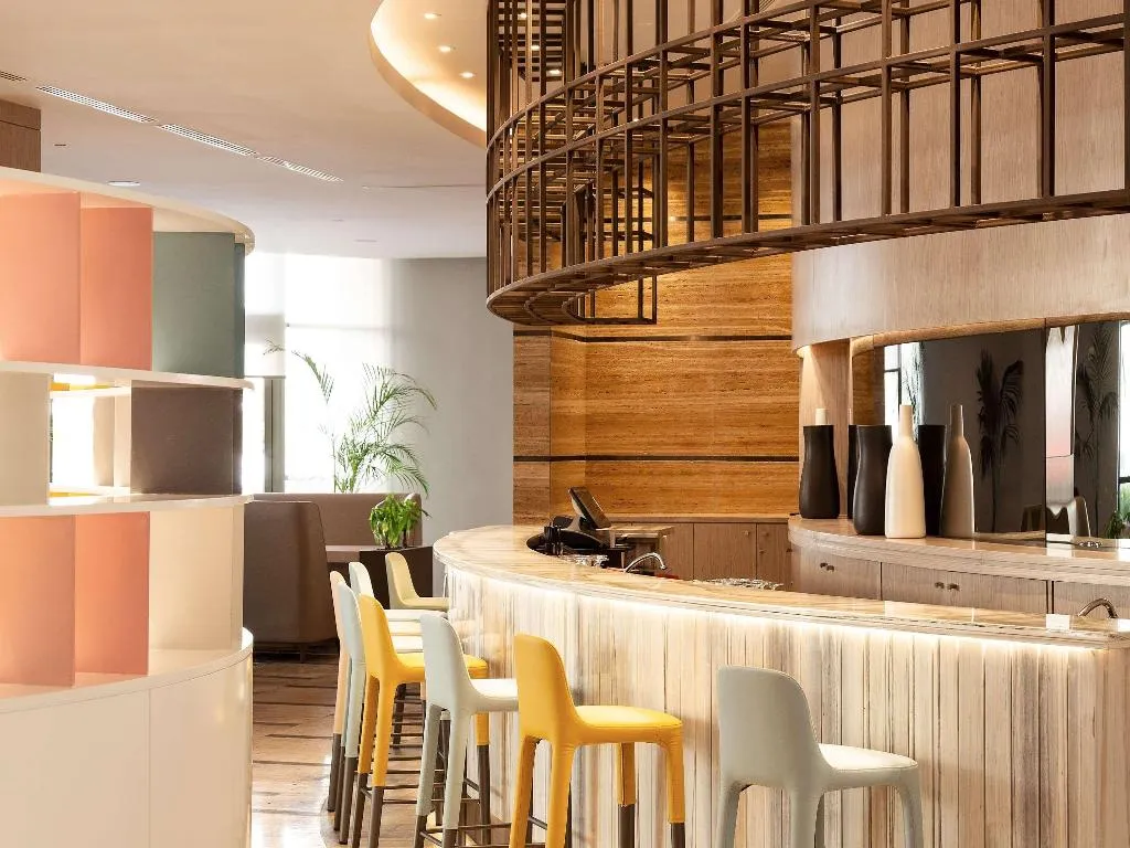 Bar, Novotel Tunis Lac, Tunisia
