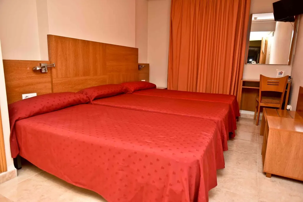 TRIPLE STANDARD Room, Adsubia, Costa Blanca