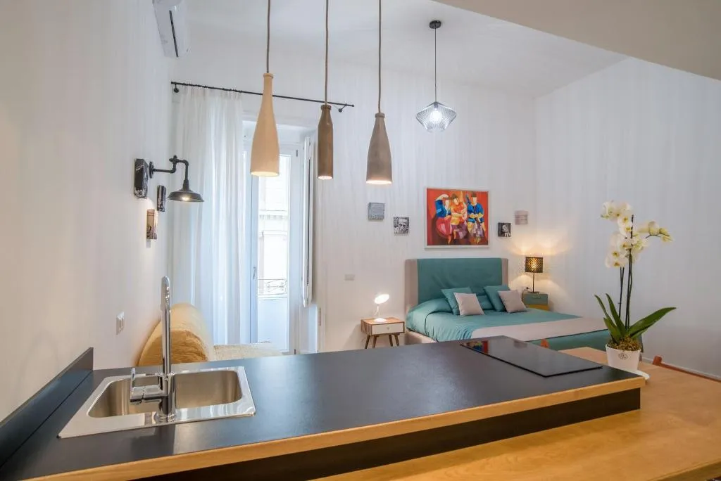Room, Napoliamo Guest House, Naples