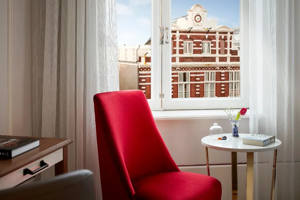 DOUBLE DELUXE Room, Tivoli Doelen Amsterdam, Amsterdam