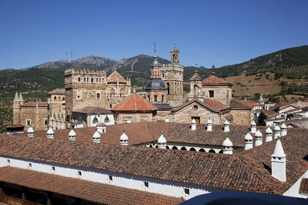 General view, Parador de Guadalupe, Madrid