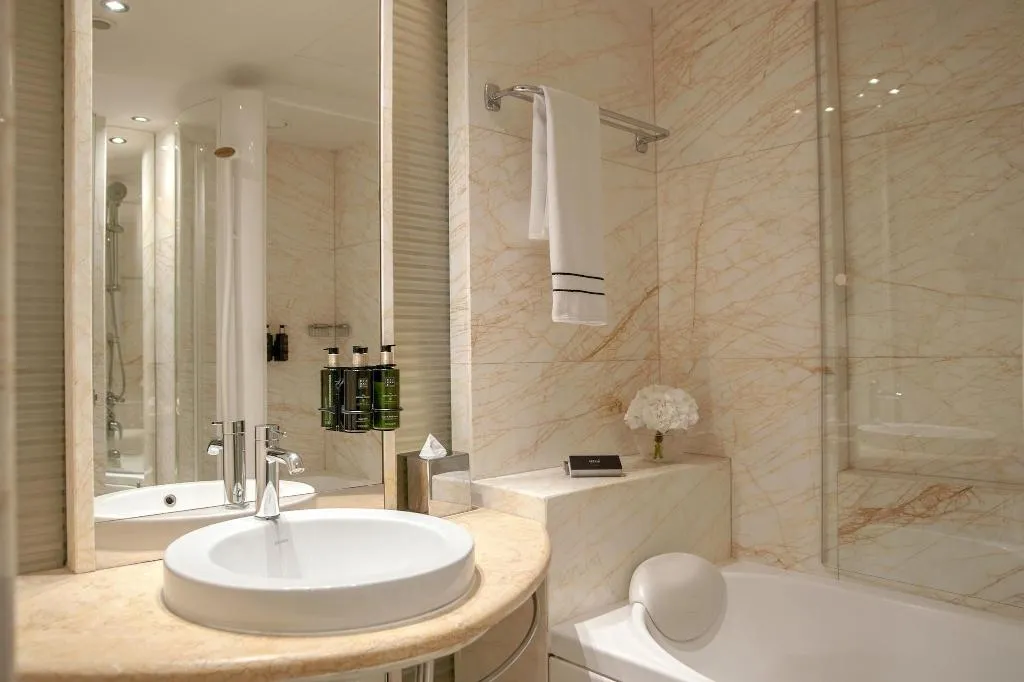 Room, Melia Athens, Athens