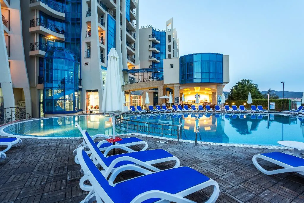 Pool, Blue Pearl Hotel, Bourgas