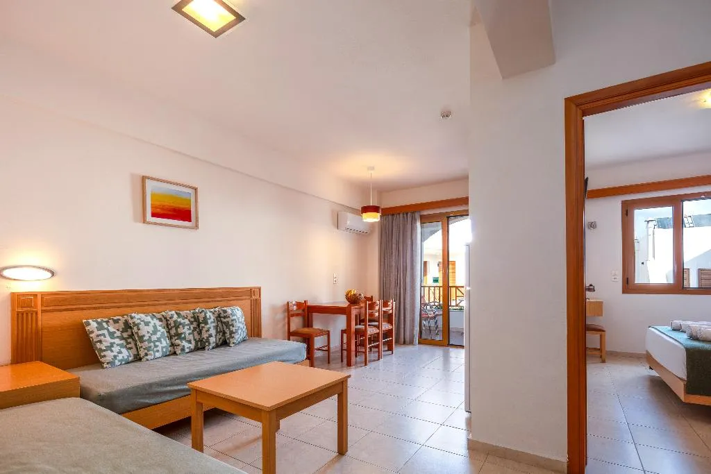 QUADRUPLE SUPERIOR ONE BEDROOM Room, Aristea, Crete