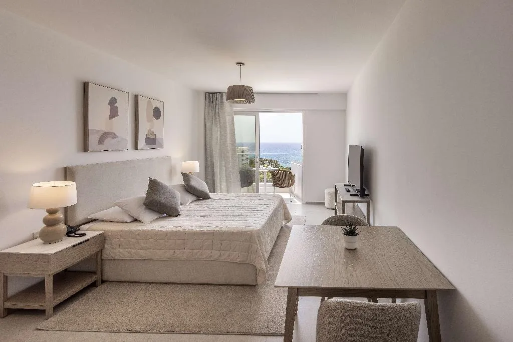 Double or Twin SEA VIEW Room, Cyprotel Florida Hotel, Cyprus