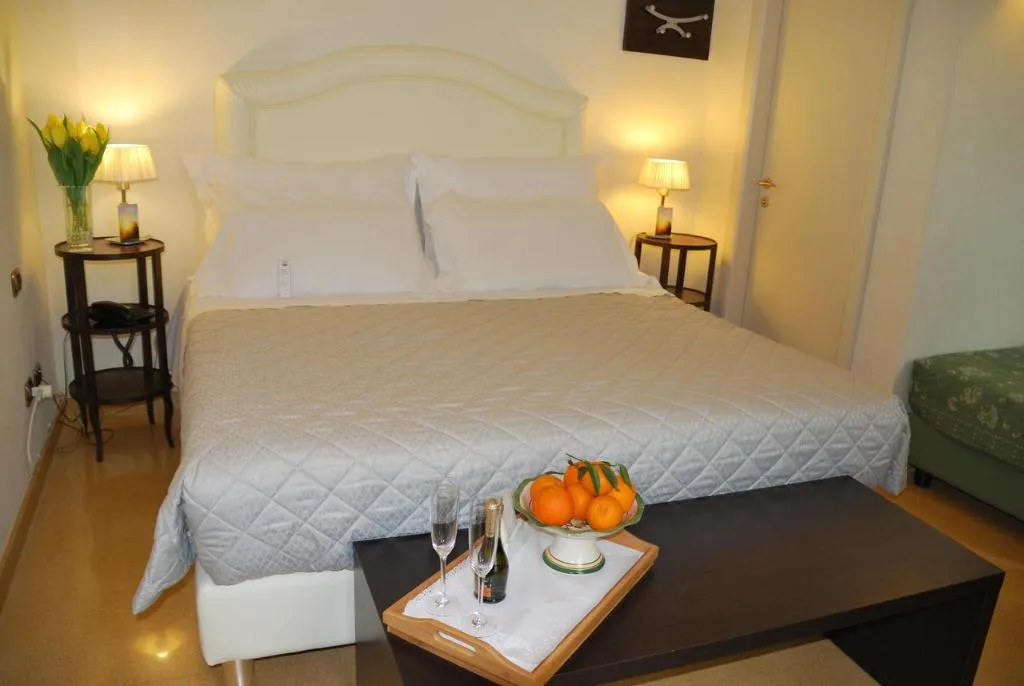 SUITE SEA VIEW Room, Domus Mariae Benessere, Catania