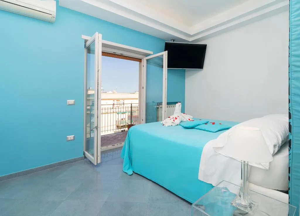 DOUBLE WITH BALCONY Room, Guest House Emily Suites Sorrento, Naples