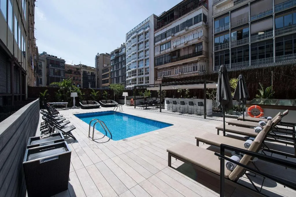 Pool, Catalonia Plaza Cataluña, Barcelona