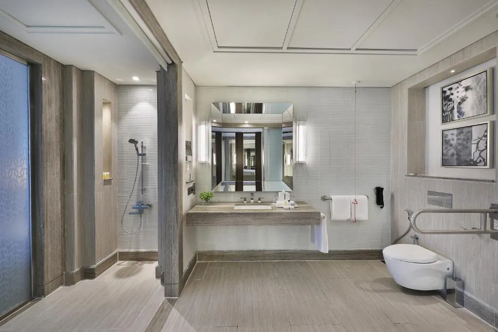 SUITE STANDARD Room, Hilton Dubai Al Habtoor City, Dubai