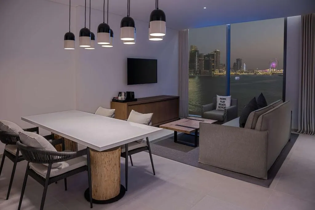 SUITE SEA VIEW KING BED Room, Radisson Beach Resort Palm Jumeirah, Dubai