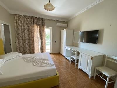 Vila Mare, Durres