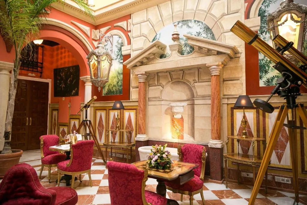 Lobby, Ateneo Sevilla, Seville