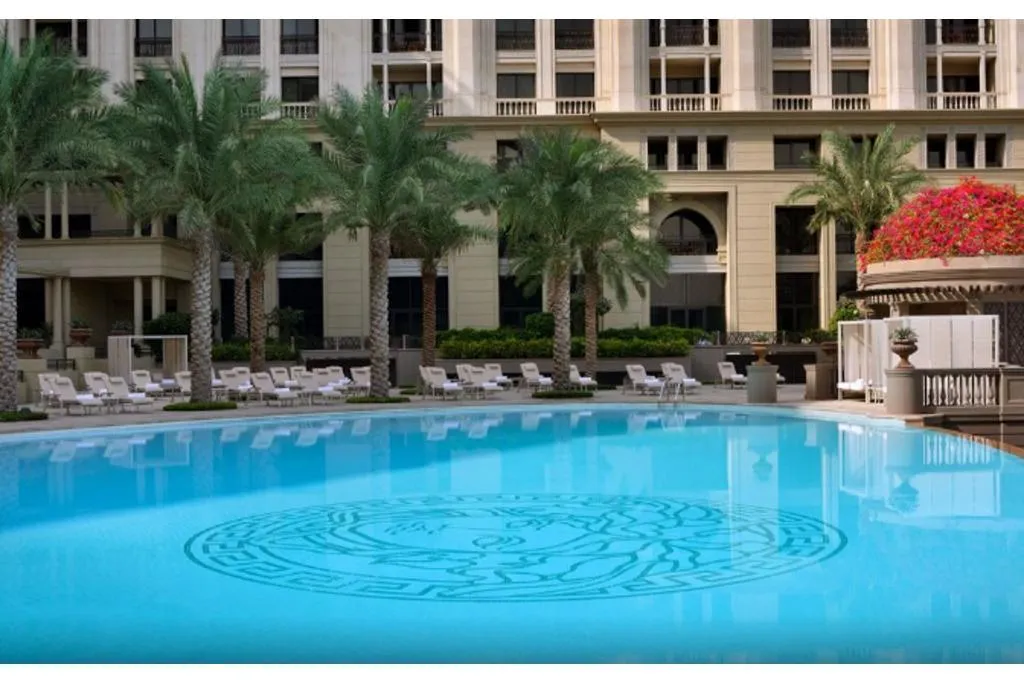 Pool, Palazzo Versace Dubai, Dubai