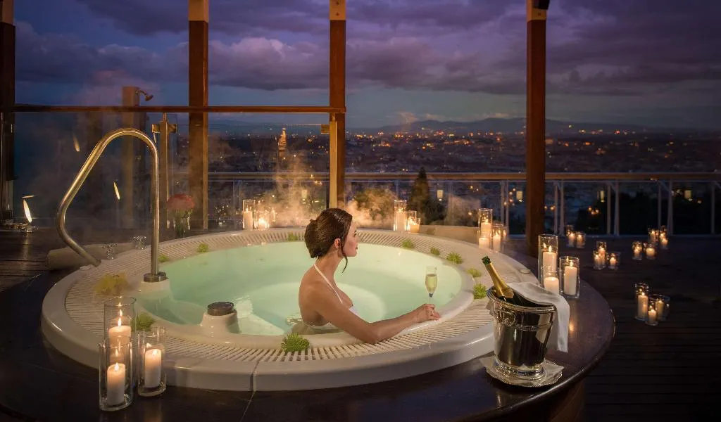 Pool, Rome Cavalieri, A Waldorf Astoria Hotel, Rome