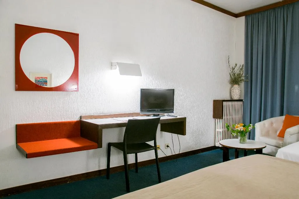 TRIPLE STANDARD Room, America Igualada, Barcelona