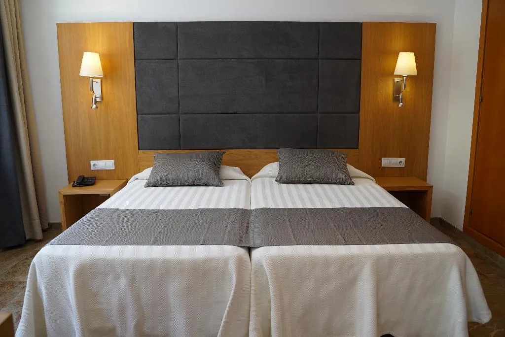 Room, Artmadams, Majorca