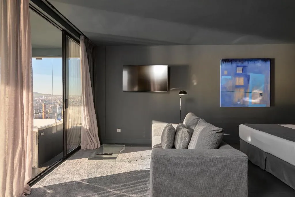 JUNIOR SUITE STANDARD Room, Barcelona Princess, Barcelona