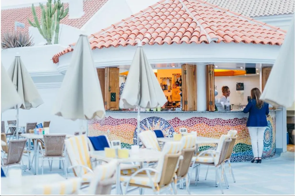 Terrace, Ona Hollywood Mirage, Tenerife