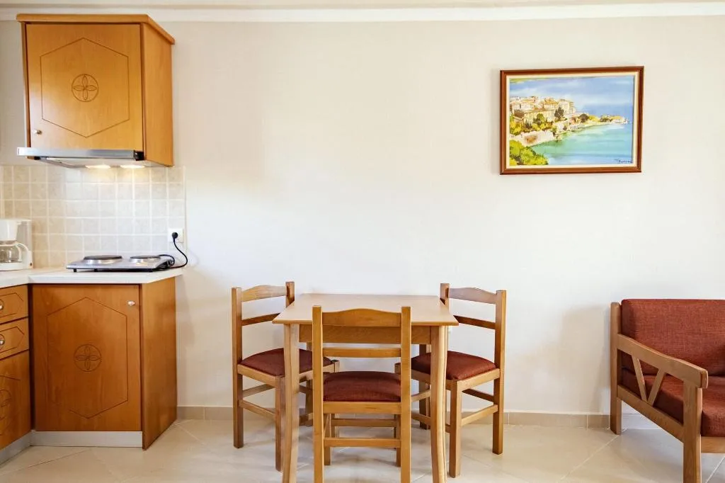 Room, Robolla Beach, Corfu
