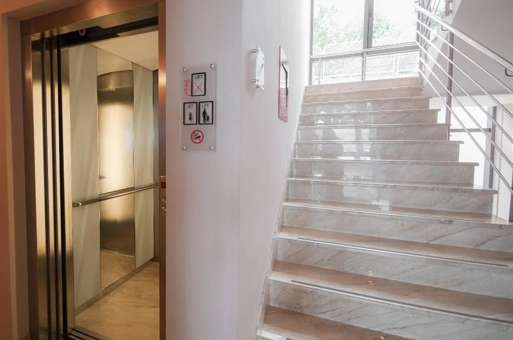 Lobby, Maritimo, Split